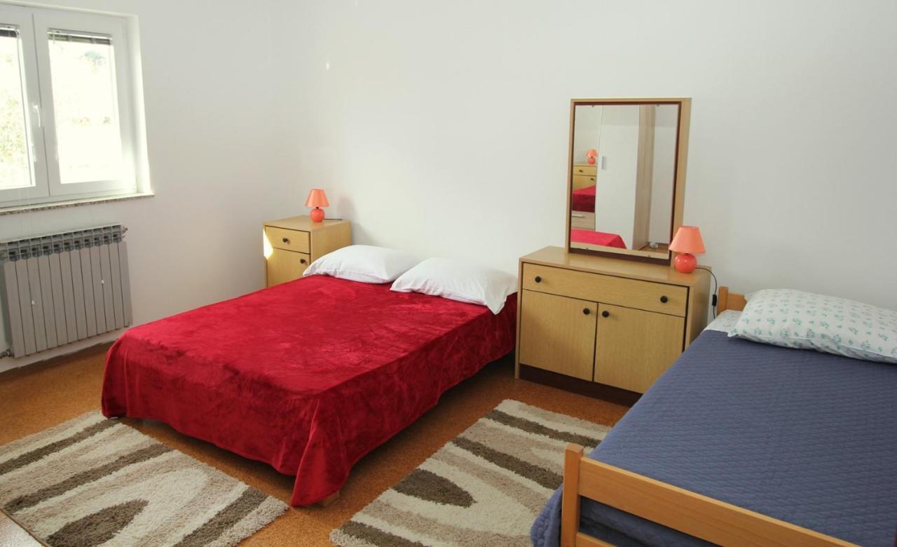 Apartmani Loli Углян Экстерьер фото