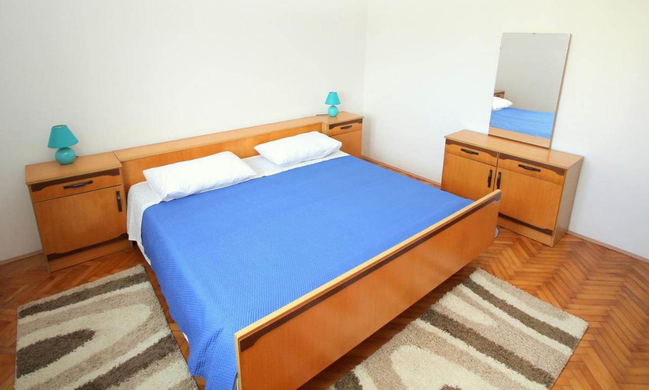 Apartmani Loli Углян Экстерьер фото